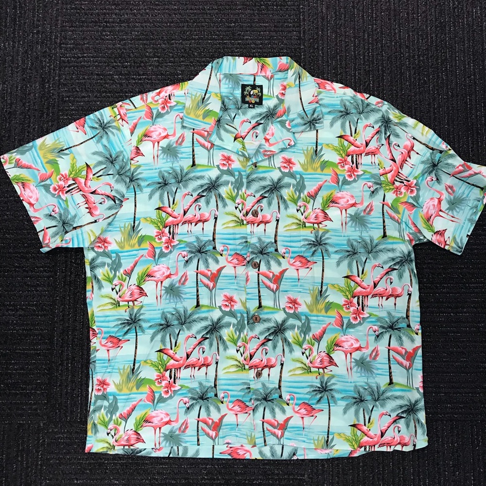 Benny’s Mens flamingo print Hawaiian shirt